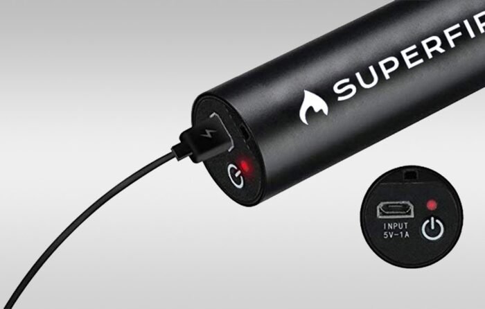 Mažas žibintuvėlis Superfire S11-X, 700lm, USB - Image 4